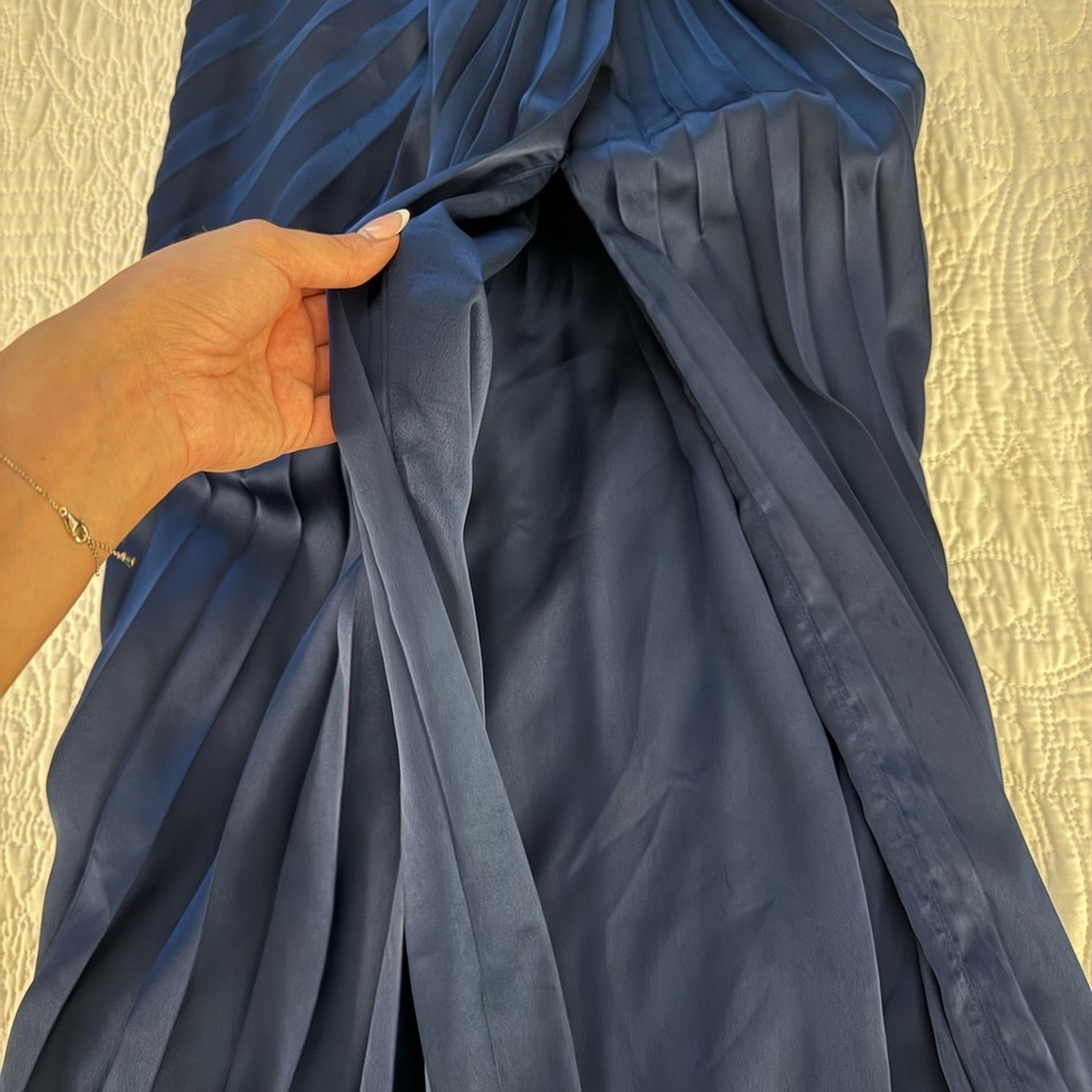 Abercrombie & Fitch Deep Blue One-Shoulder Dress - Picture 2 of 6